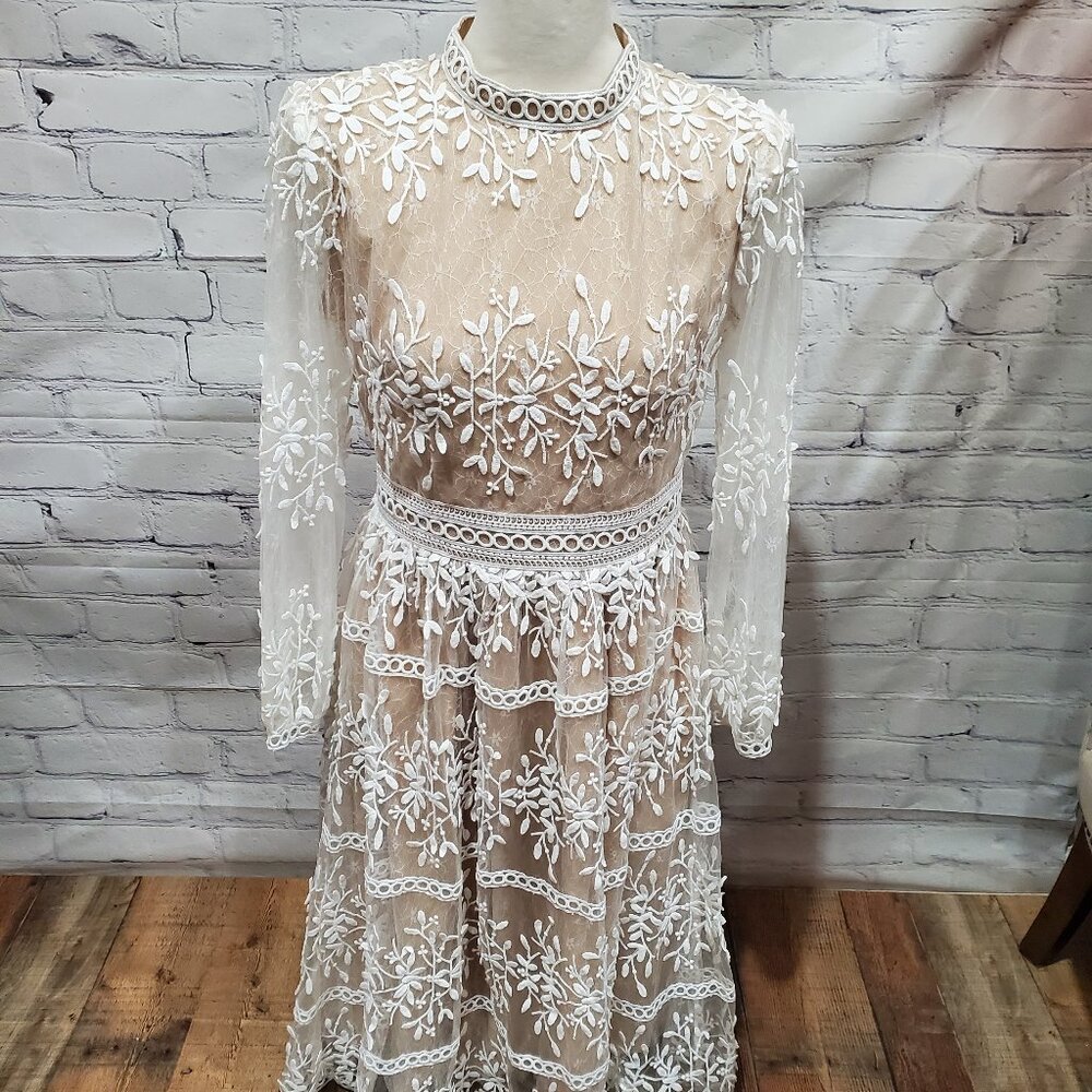 Ivy City Sicily Dress - Champagne Lining, Medium